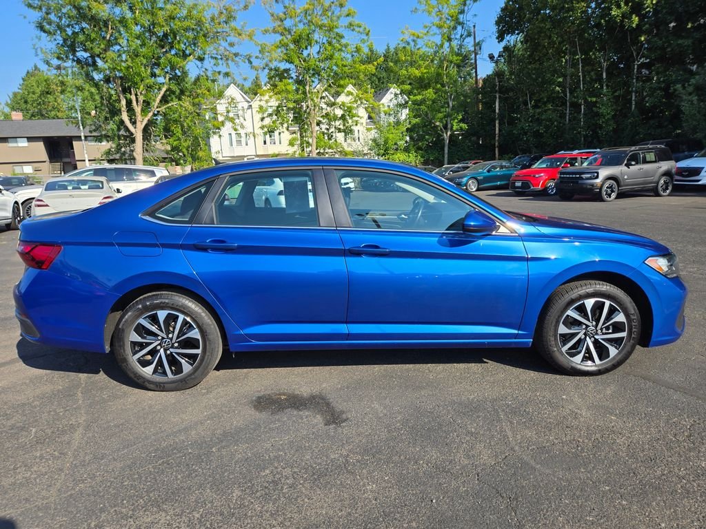 3VW5M7BU7RM063767