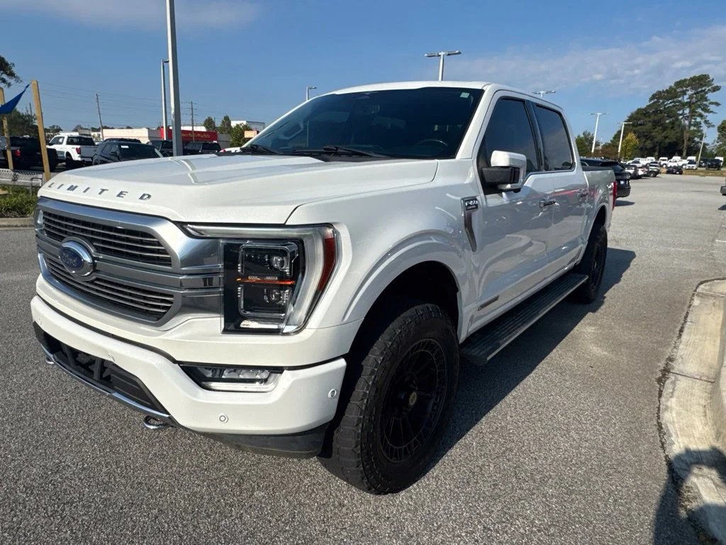 Used 2023 White Metallic Ford Limited image 2
