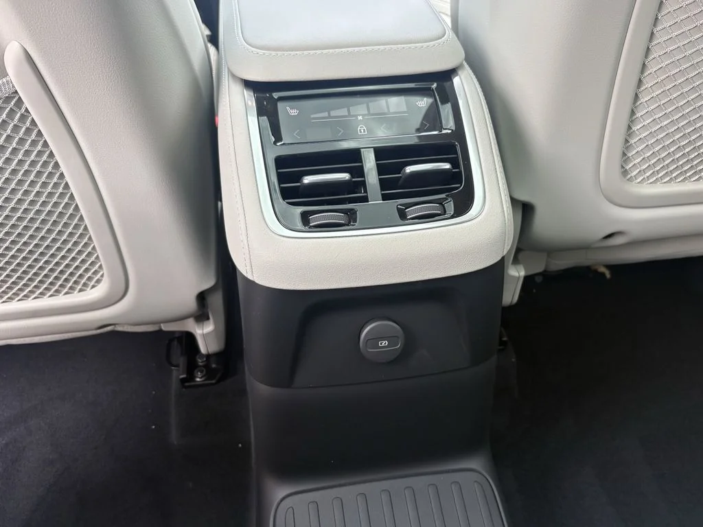 New 2026 Denim Blue Volvo Ultra image 26
