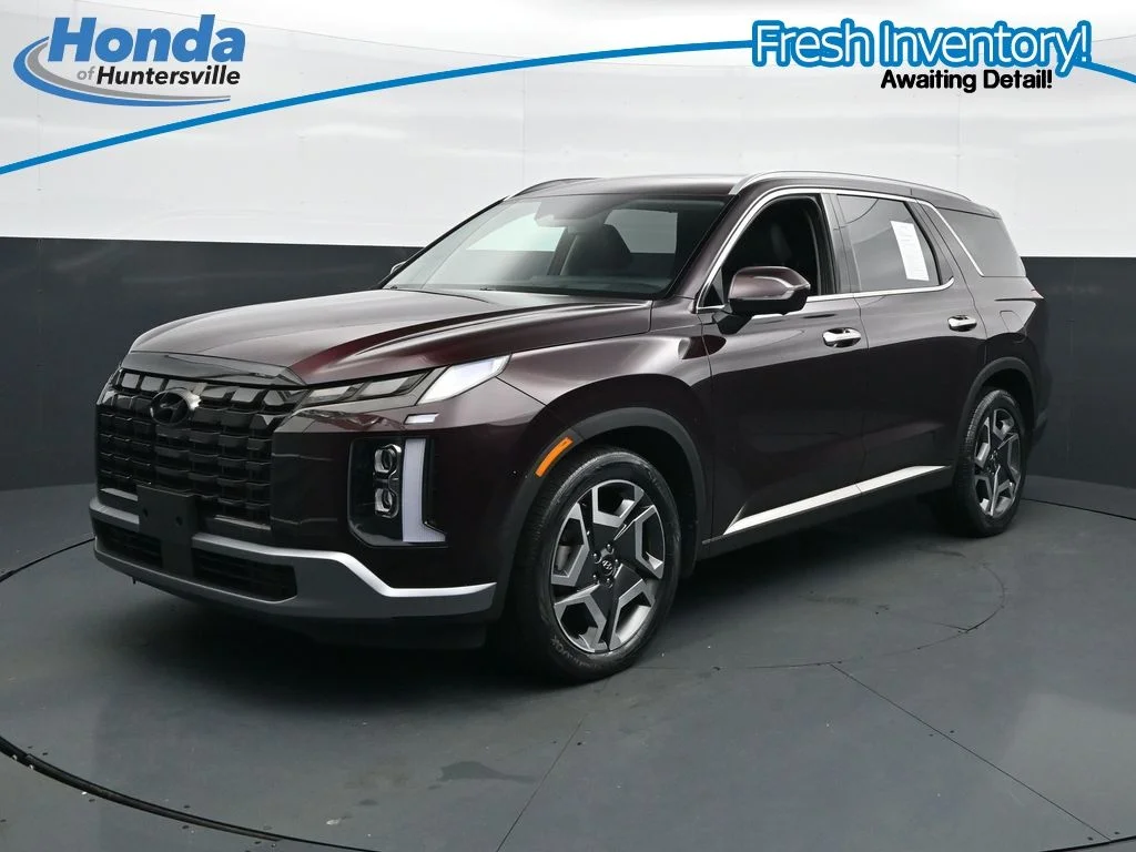 Used 2023 Burgundy Hyundai Limited image 4