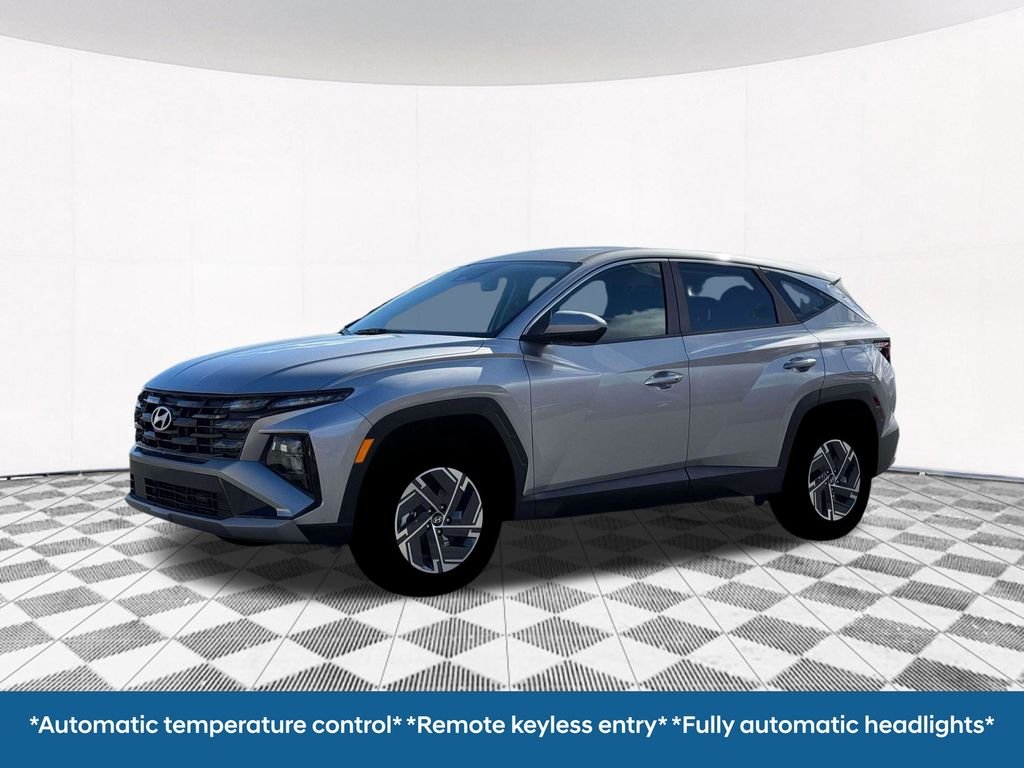 New 2026 Silver Hyundai Blue SE image 2