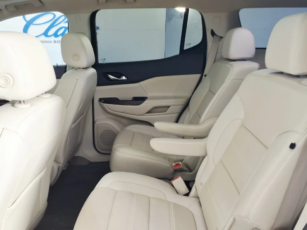 Used 2020 White GMC Denali image 12