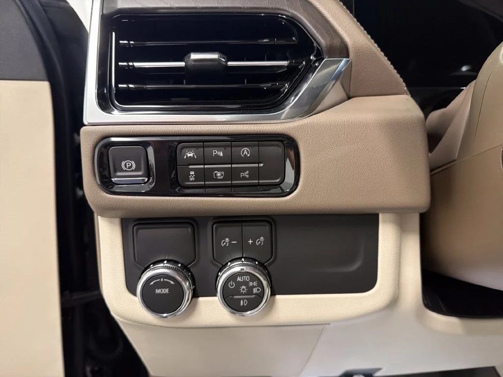New 2027 Onyx Black GMC Denali image 21