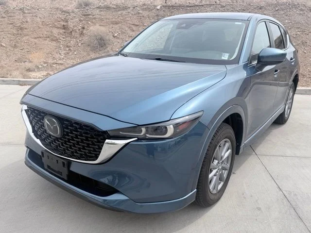 2024 Mazda CX-5 S Select Package Auto AWD's photo
