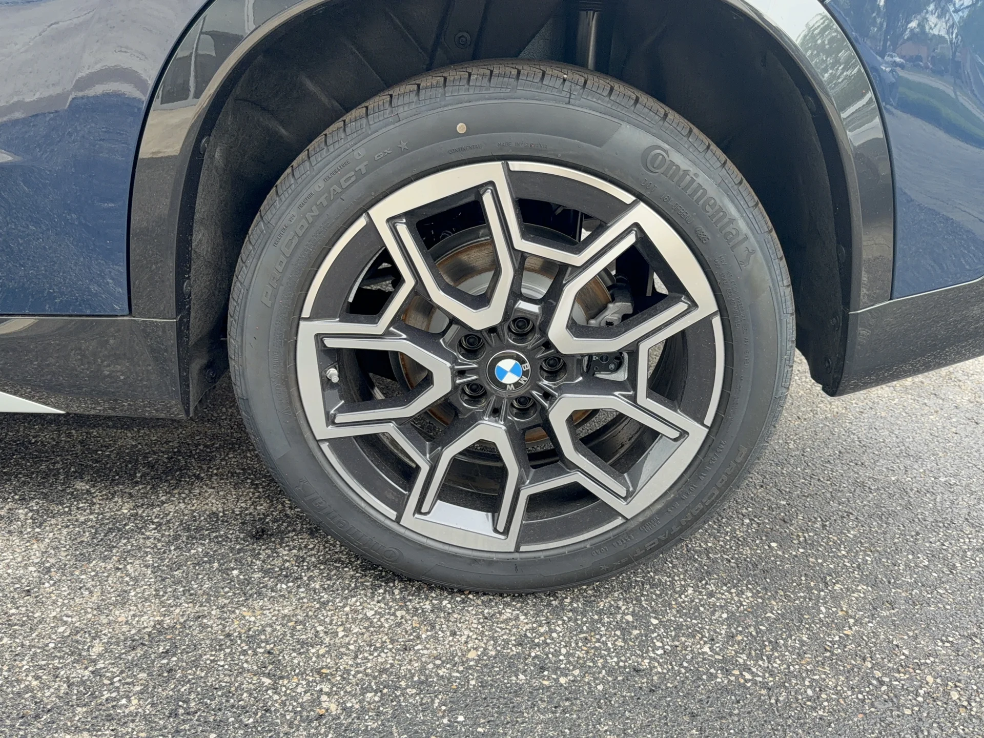 New 2026 Night Dusk Blue Metallic BMW xDrive28i image 28