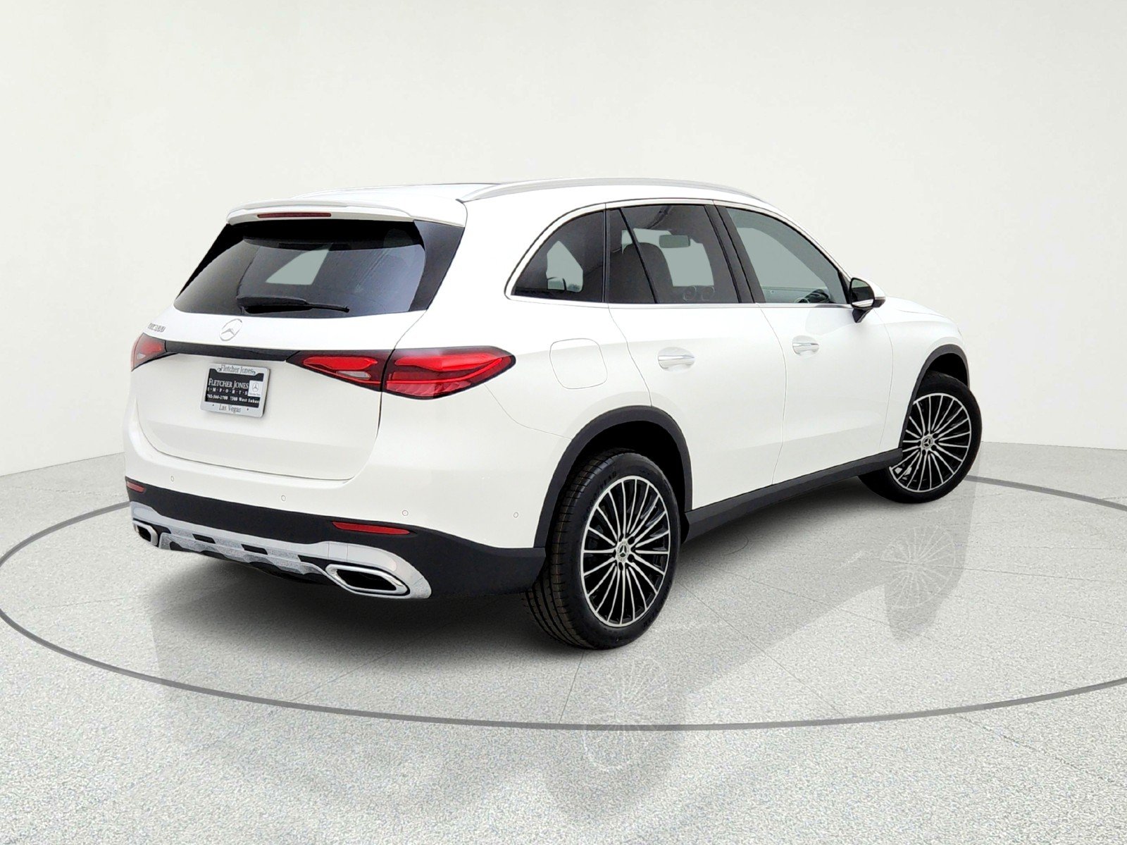 New 2026 Polar White Mercedes-Benz GLC 300 SUV image 9