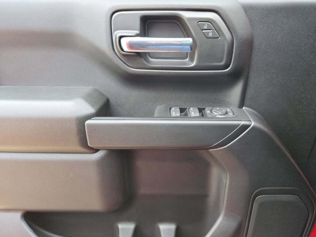 2026 Chevrolet Silverado 1500 Custom - Photo 12