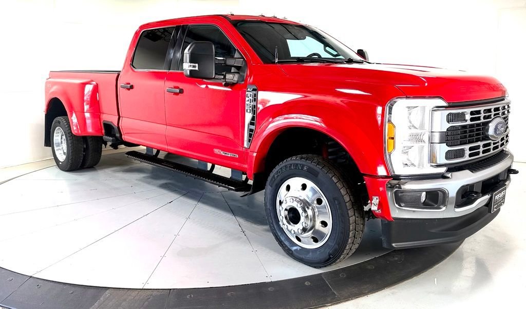 2023 Ford Super Duty F-450 XLT