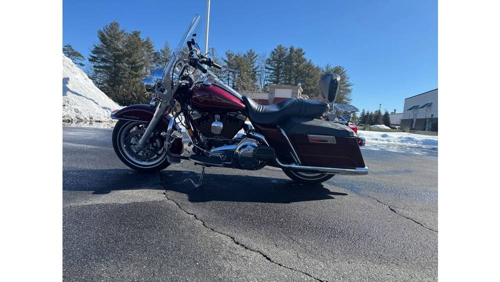 Used 2008  HARLEY DAVIDSON  image 8