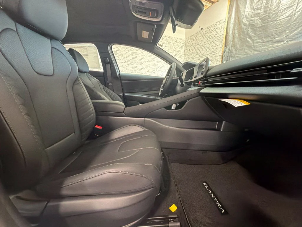 New 2026 Serenity White Hyundai SEL Sport image 11