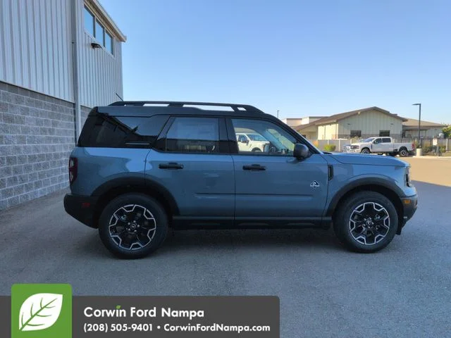 New 2026 Azure Gray Metallic Tri-Coat Ford Outer Banks image 2