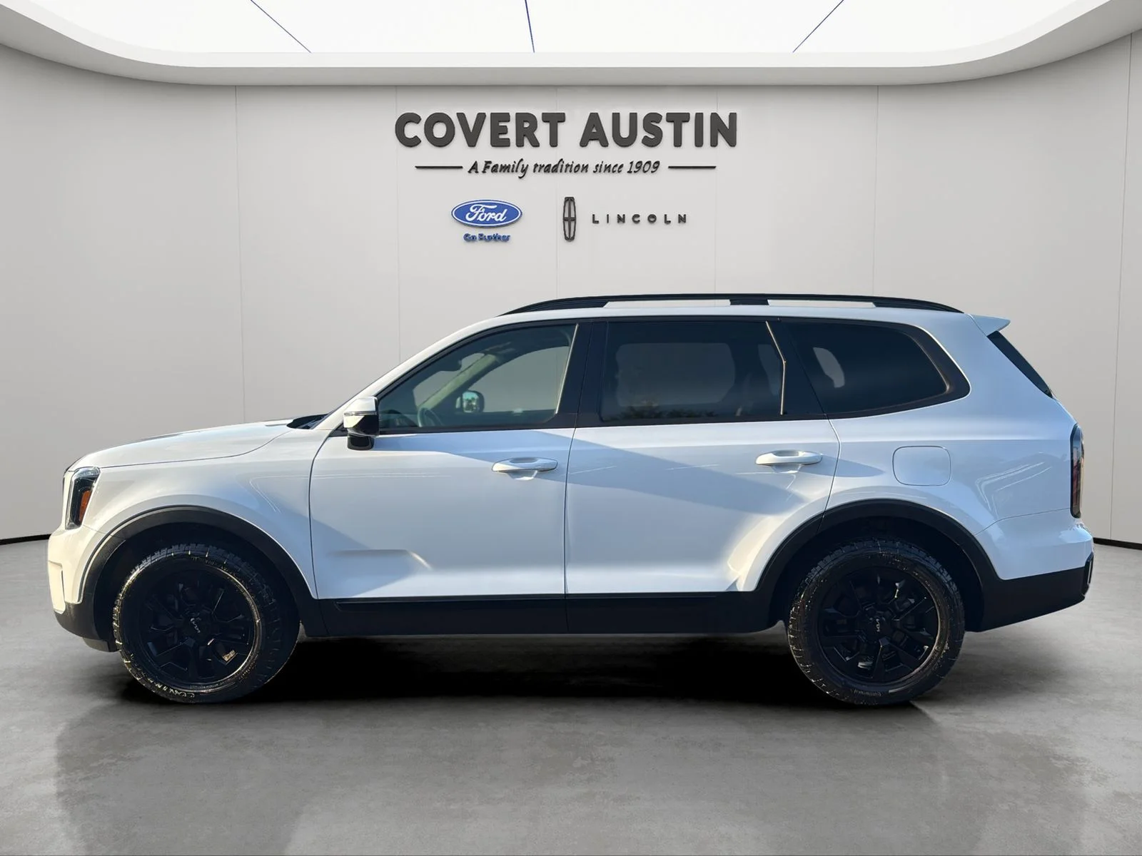 Used 2024 White Kia SX-Prestige X-Pro image 2