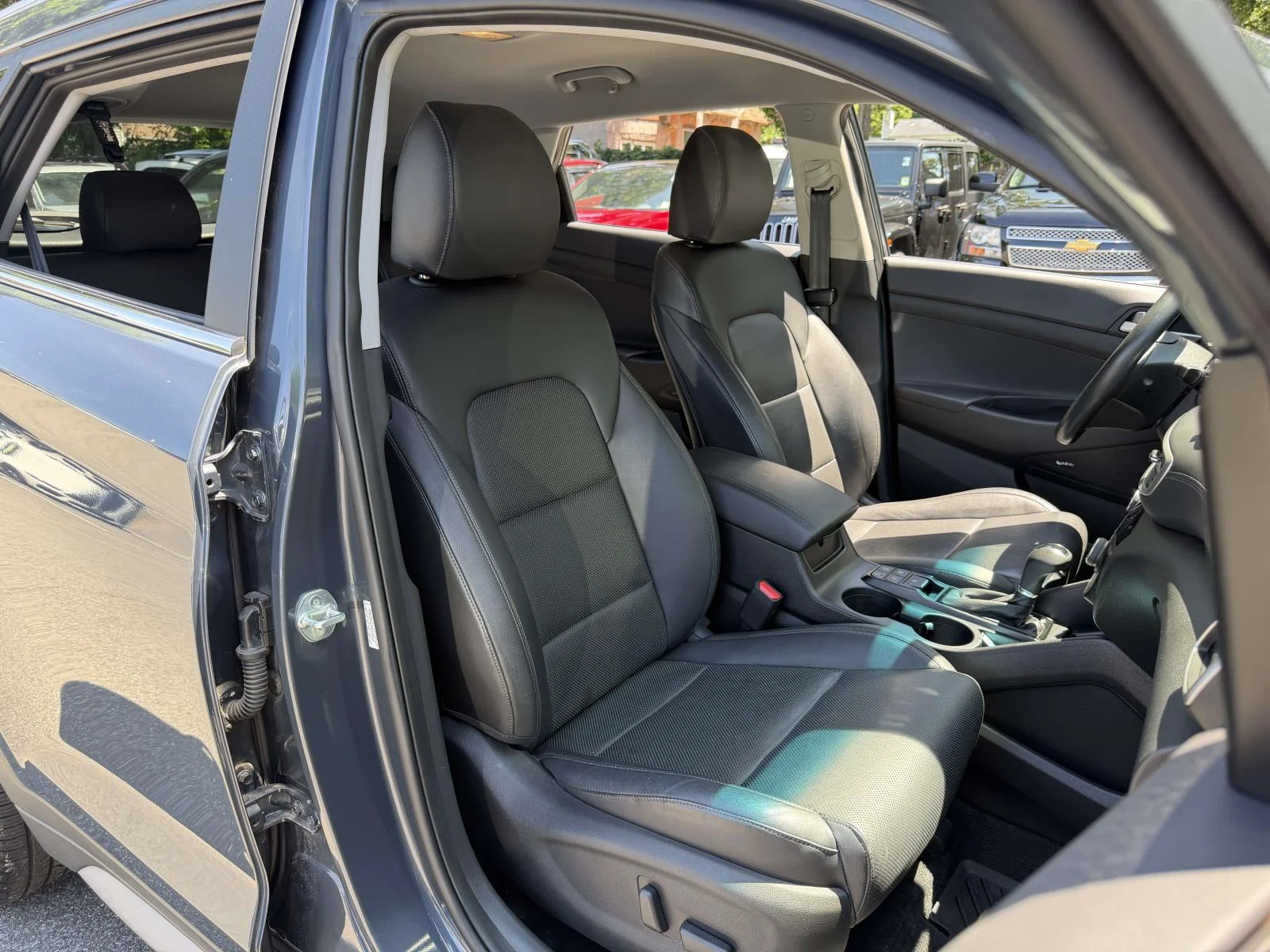Used 2021 Blue Hyundai Limited image 11