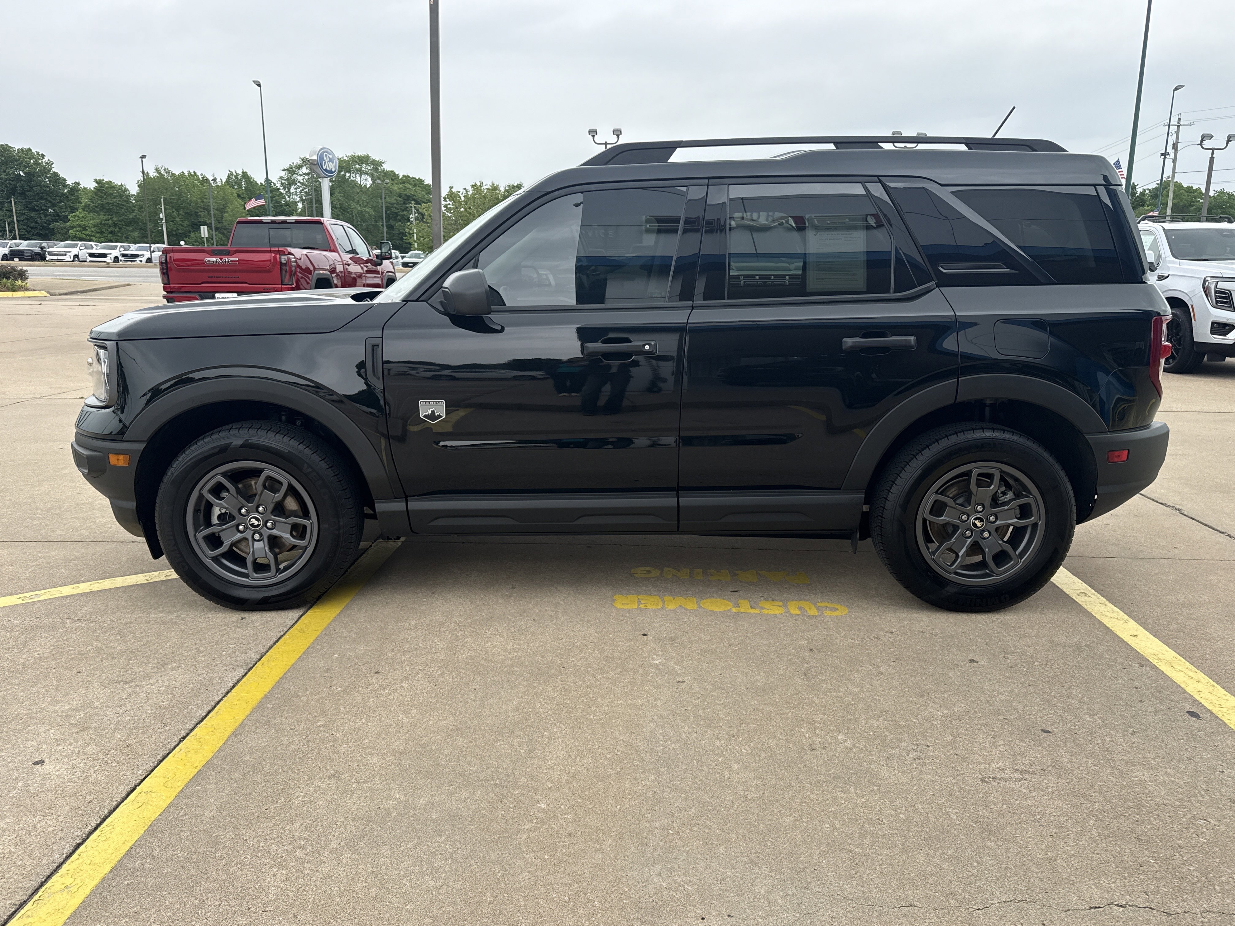 Used 2024  Ford Big Bend image 11