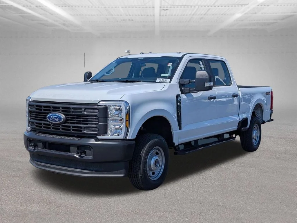 New 2026 Oxford White Ford F-350® XL image 2