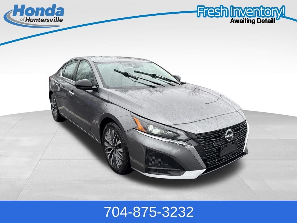 2024 Nissan Altima SV