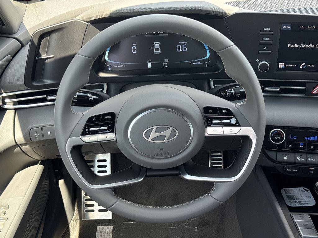 New 2026 White Hyundai SEL Sport Premium image 22