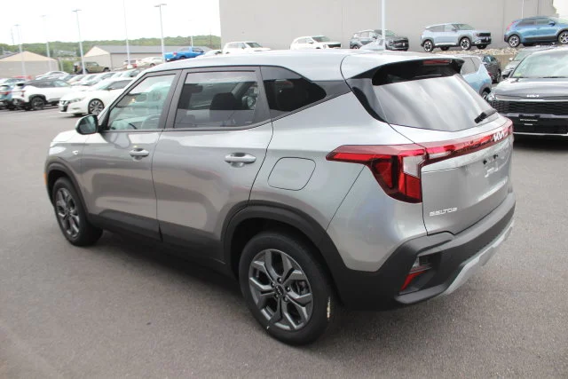 Used 2025 Gray Kia LX image 27