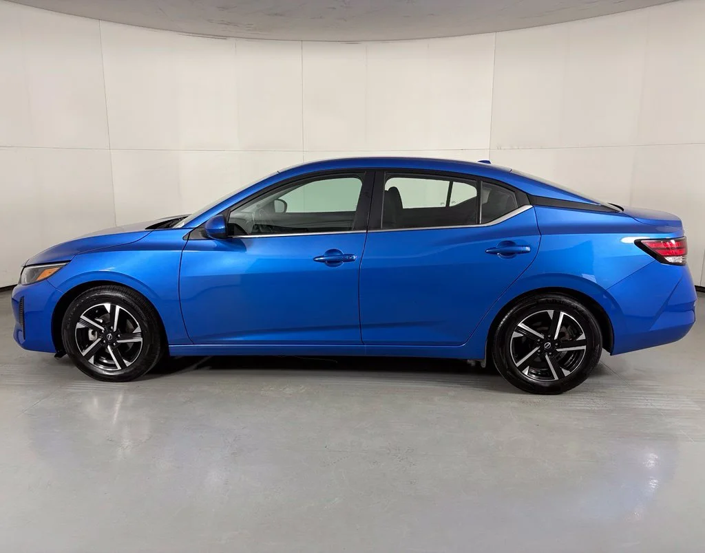Used 2024 Blue Nissan SV image 5