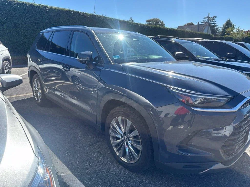 Used 2024 Cloud Toyota Platinum image 1