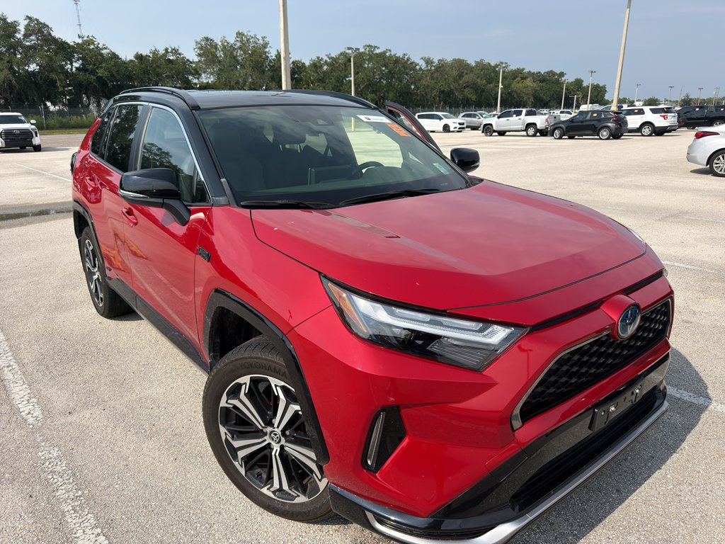 Used 2022 Supersonic Red/Midnight Black Metallic Toyota XSE image 1
