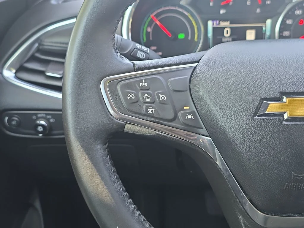 Used 2017 Beige Chevrolet Hybrid image 19