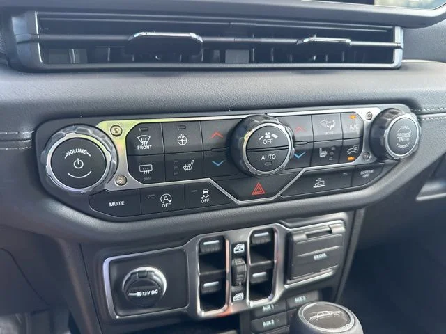 2025 Jeep Gladiator High Tide - Photo 24