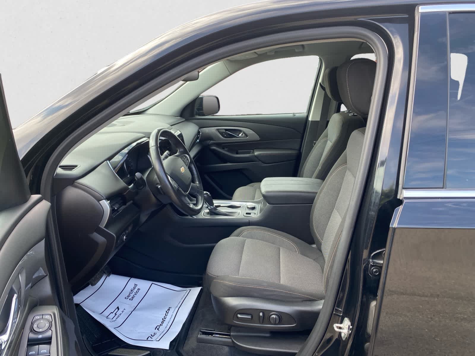 Used 2019 MOSAIC BLACK METALLIC Chevrolet LT Cloth image 14