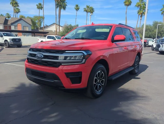 Used 2023 Red Ford XLT image 4