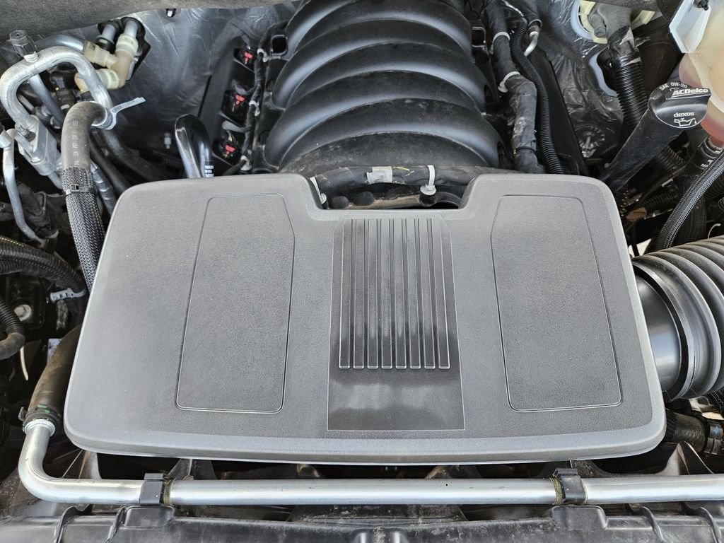 Used 2023 White Chevrolet Premier image 34