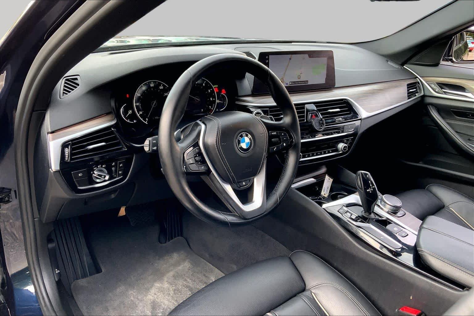 Used 2017 Bluestone Metallic BMW 540i xDrive image 18
