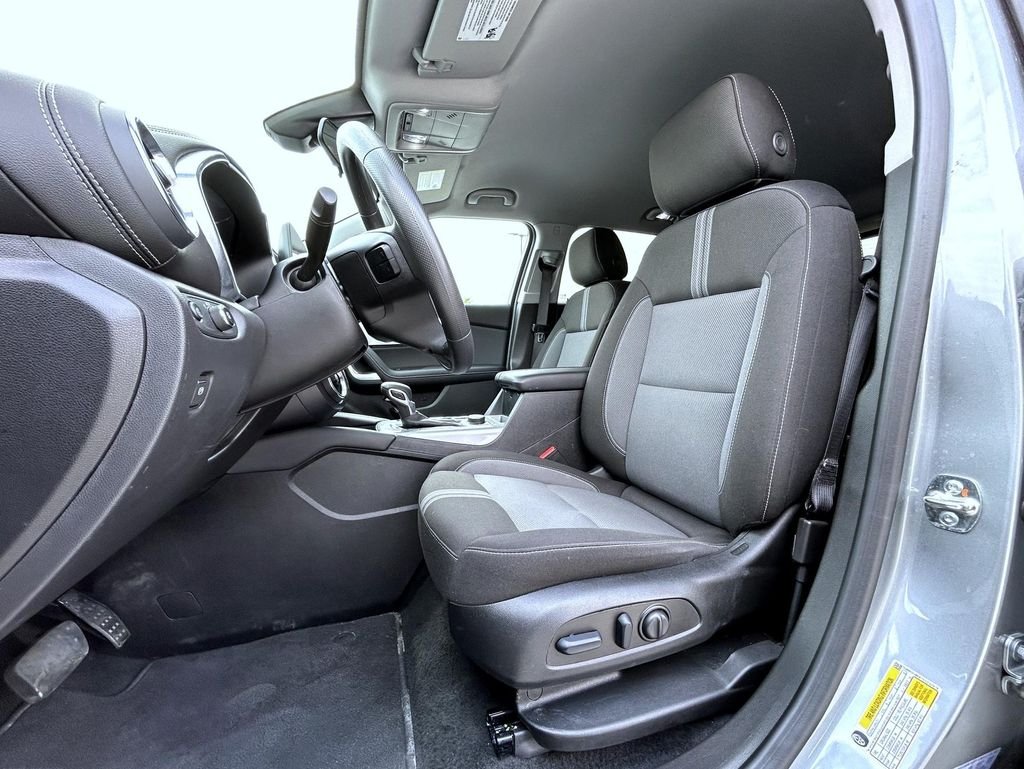 Used 2025 Gray Chevrolet LT image 11