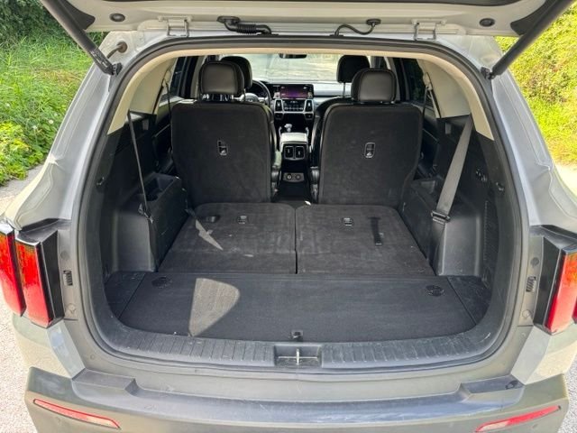 Used 2022 Gray Kia X-Line EX image 16