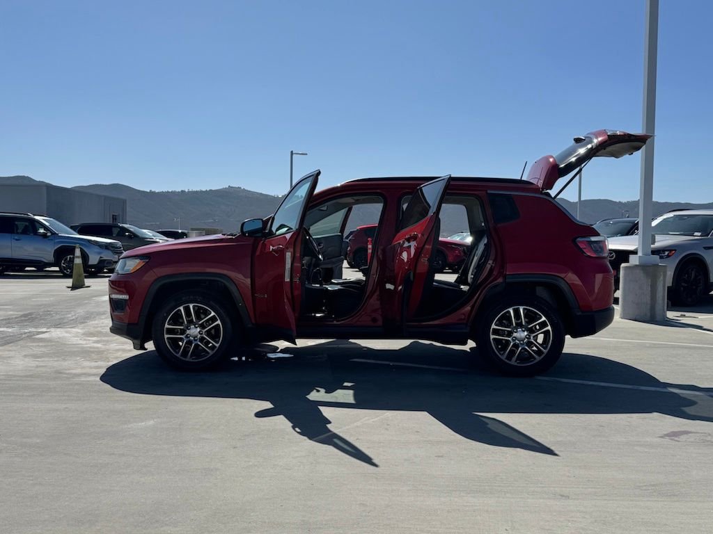 Used 2020 Red Line Jeep Latitude image 26