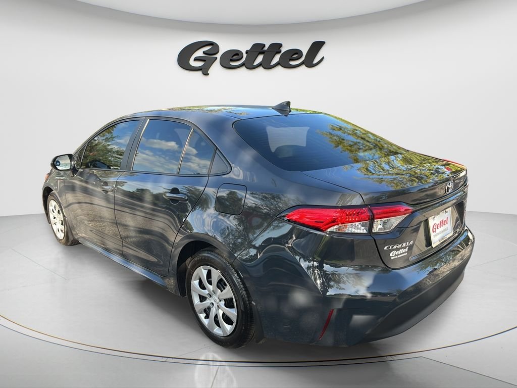 2025 Toyota Corolla LE - Photo 7