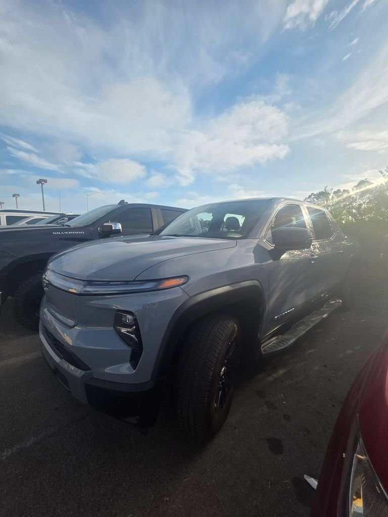 2025 Chevrolet Silverado EV LT - Extended Range