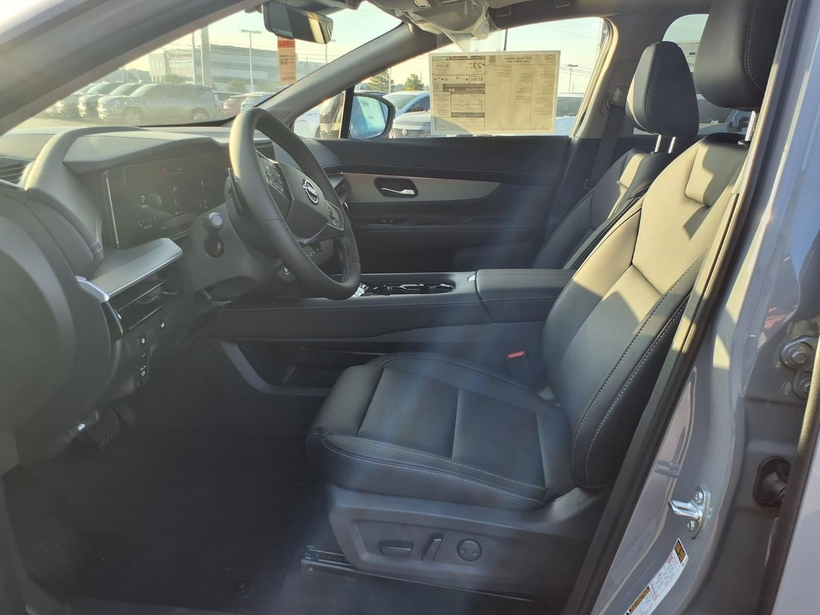 2027 Nissan Murano photo 13 of 25