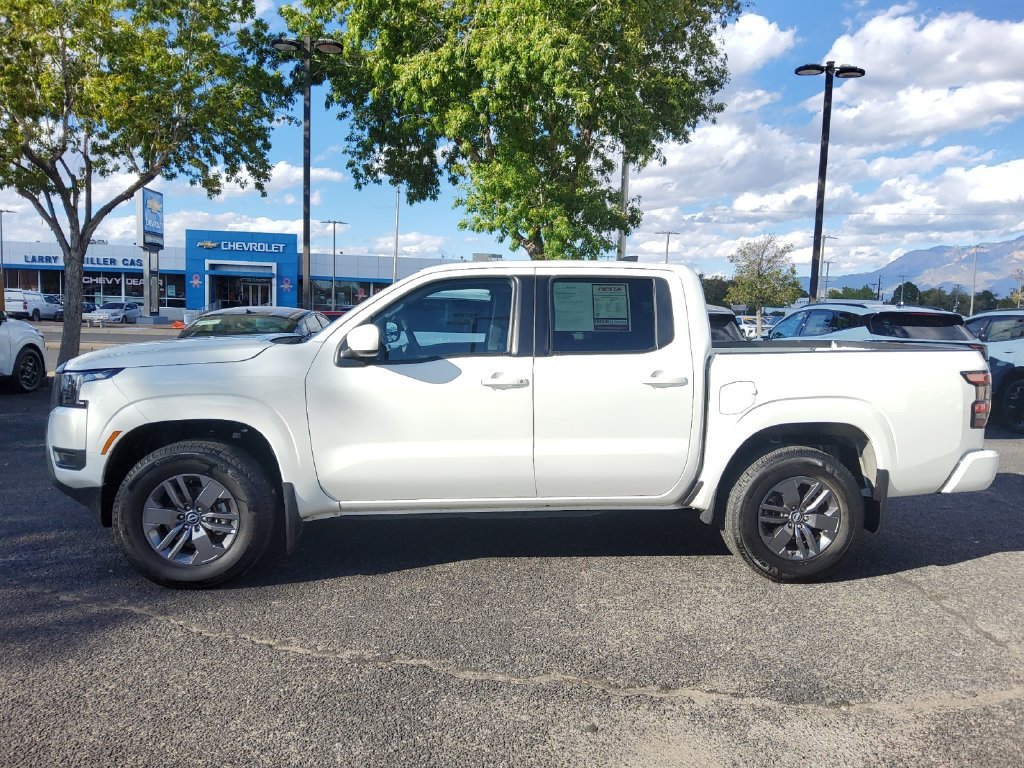 Used 2025 White Nissan SV image 26