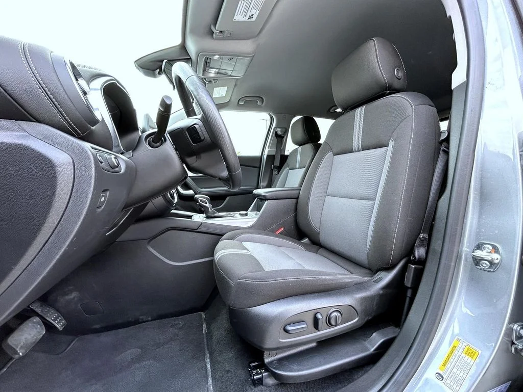 2025 Chevrolet Blazer 2LT - Photo 11
