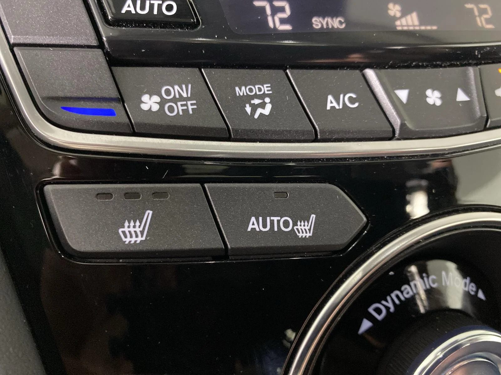 Used 2024 Liquid Carbon Metallic Acura  image 22