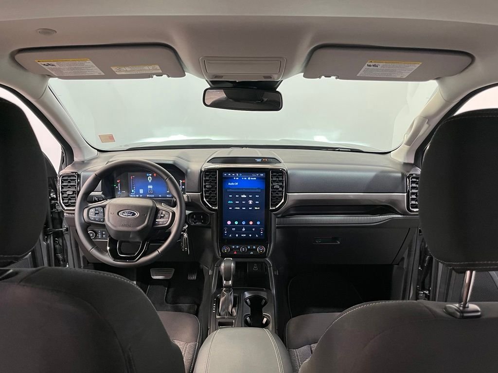 Used 2025 Gray Ford XLT image 19