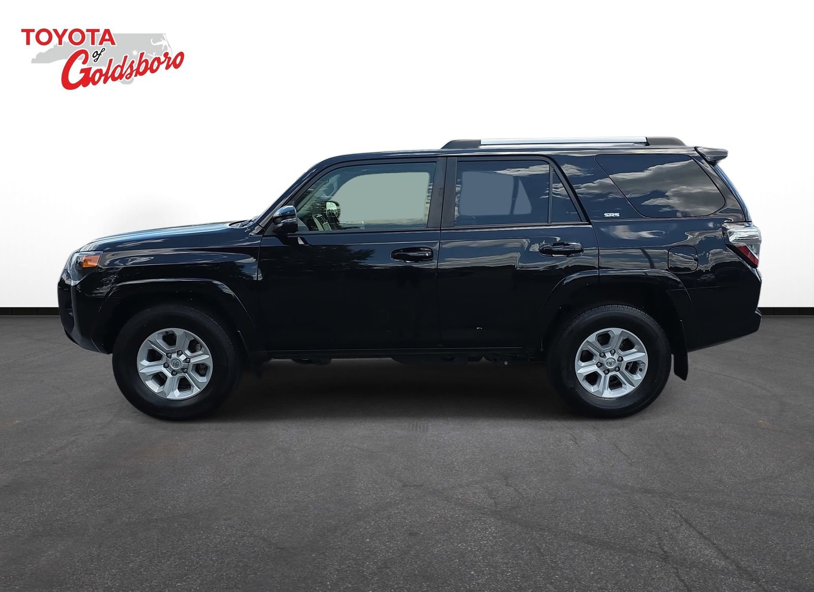 Used 2024 Black Toyota SR5 Premium image 8