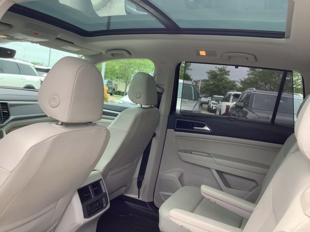 2019 Volkswagen Atlas SE w/Tech - Photo 20