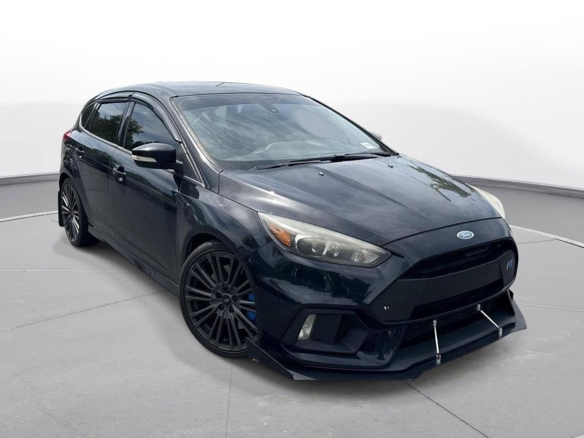 Used 2016 Shadow Black Ford RS image 4