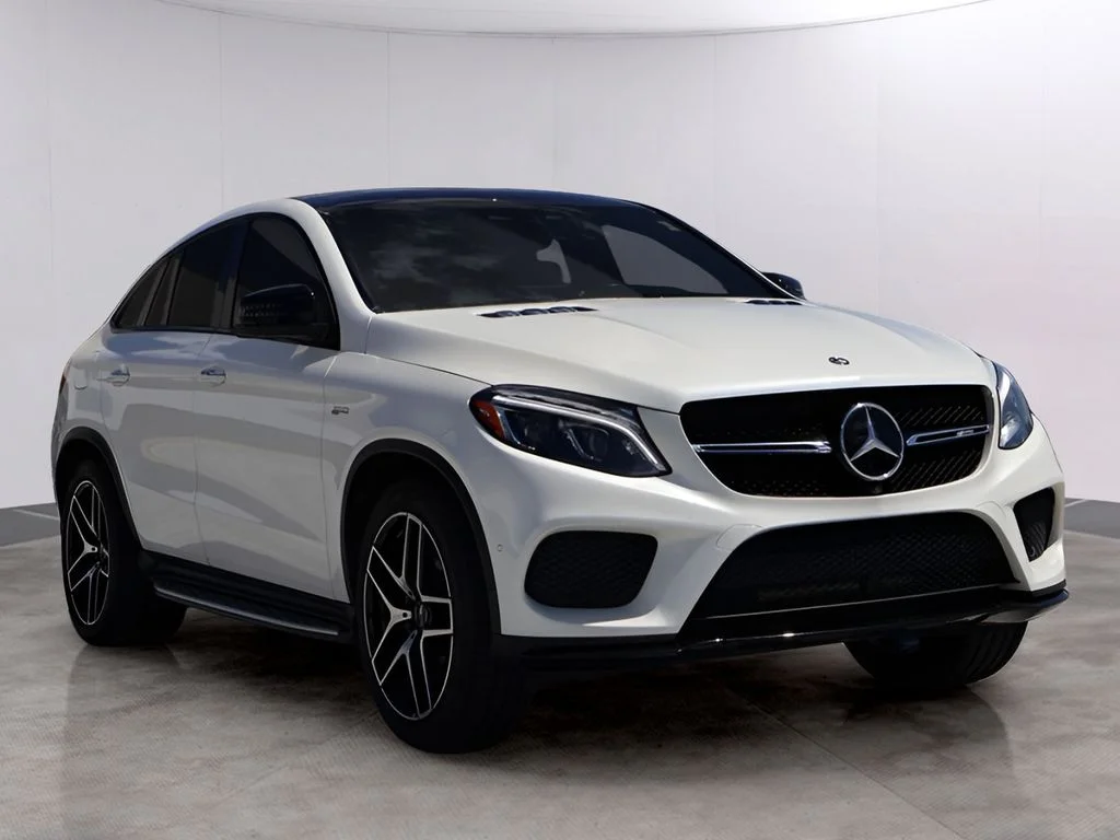 Used 2019 designo Diamond White Metallic Mercedes-Benz GLE 43 AMG® image 3