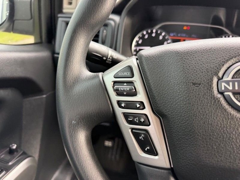 2023 Nissan Titan SV - Photo 10