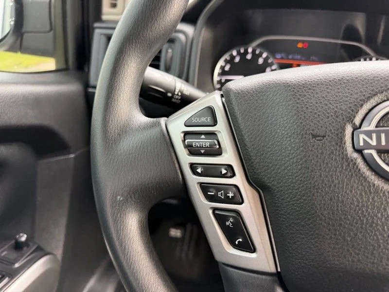 2023 Nissan Titan SV - Photo 10