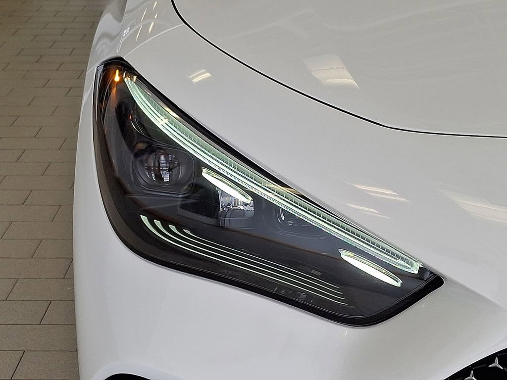 New 2026 Polar White Mercedes-Benz CLE 450 image 35