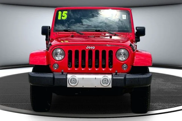 Used 2015 Jeep Wrangler Unlimited Sahara with VIN 1C4HJWEGXFL650728 for sale in Kansas City