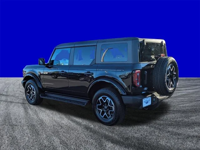 New 2026 Shadow Black Ford Outer Banks® image 5